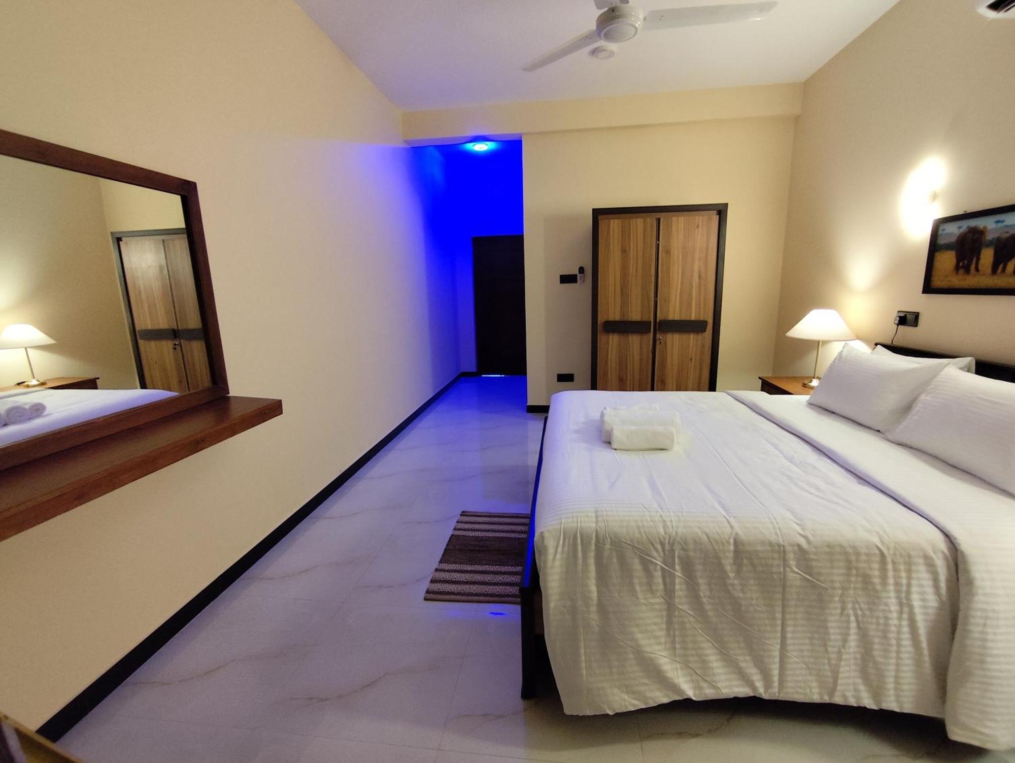 Villa Infinity Negombo Exterior foto